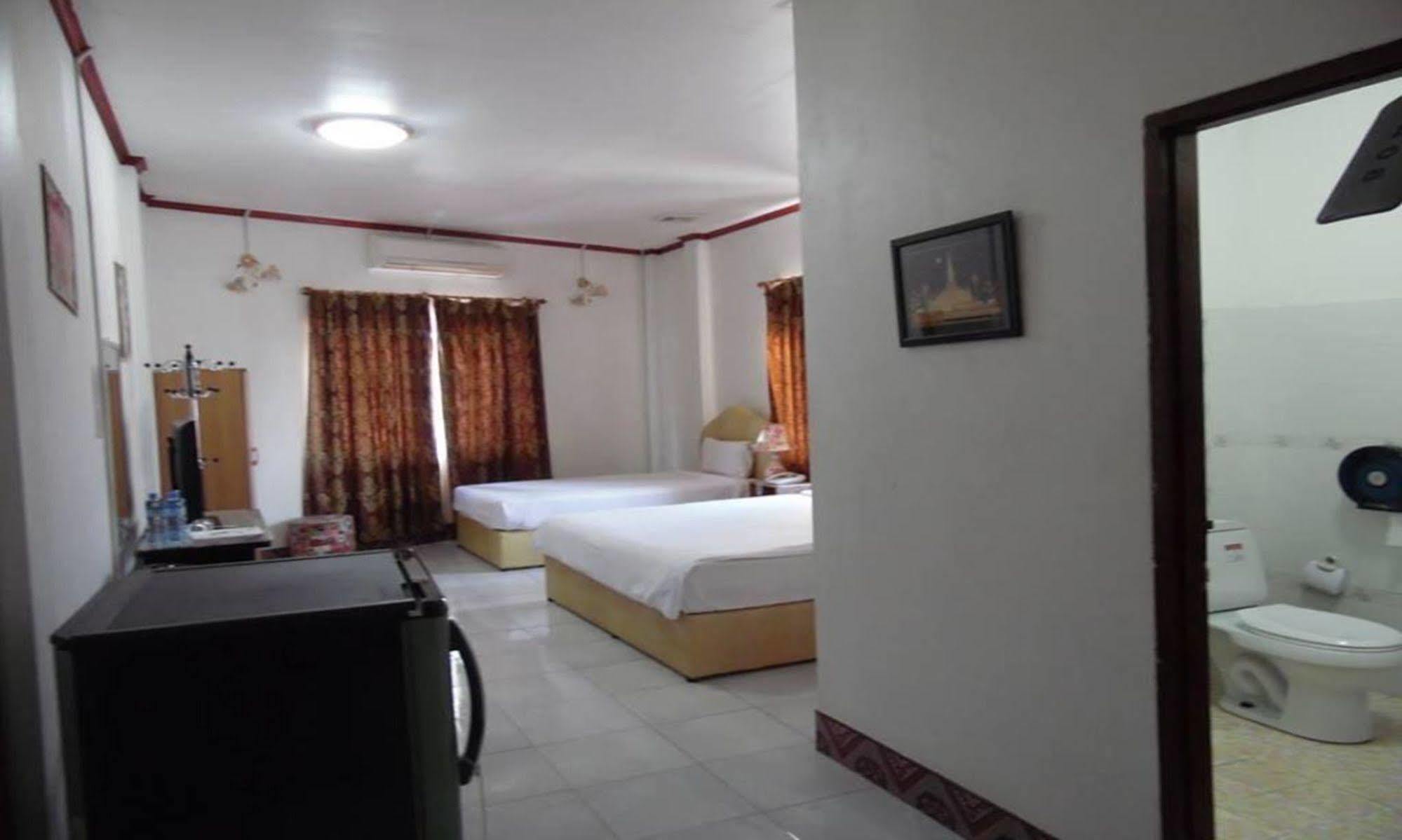 Mekong Sunshine Hotel Vientiane Buitenkant foto